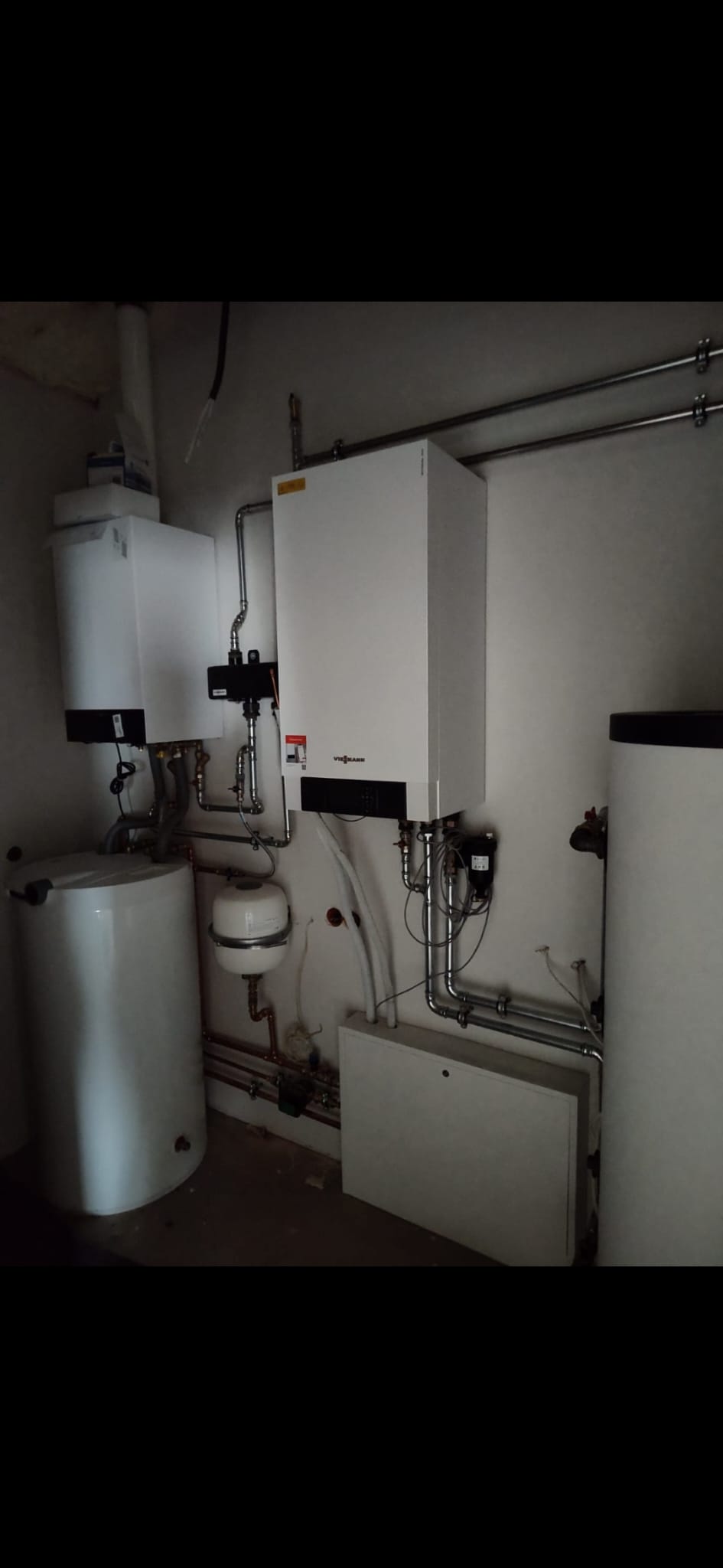 Nowoczesna kotłownia Viessmann z zasobnikiem i stacją uzdatniania wody - TOMEX